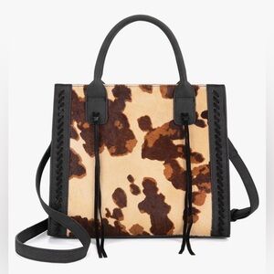 Like new Wrangler Cowhide Crossbody Purse